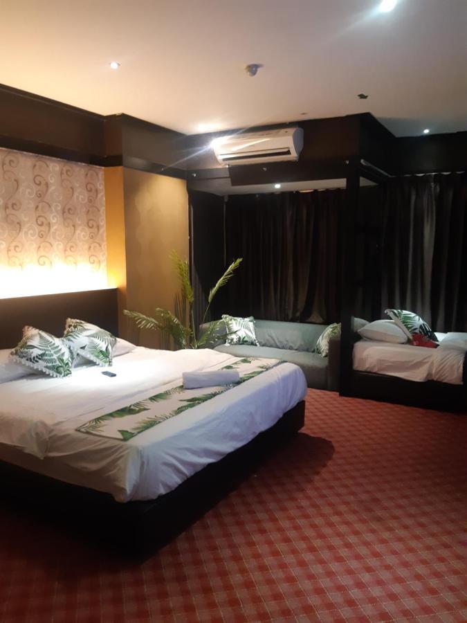 Grandeur Hotel And Spa Малакка Экстерьер фото