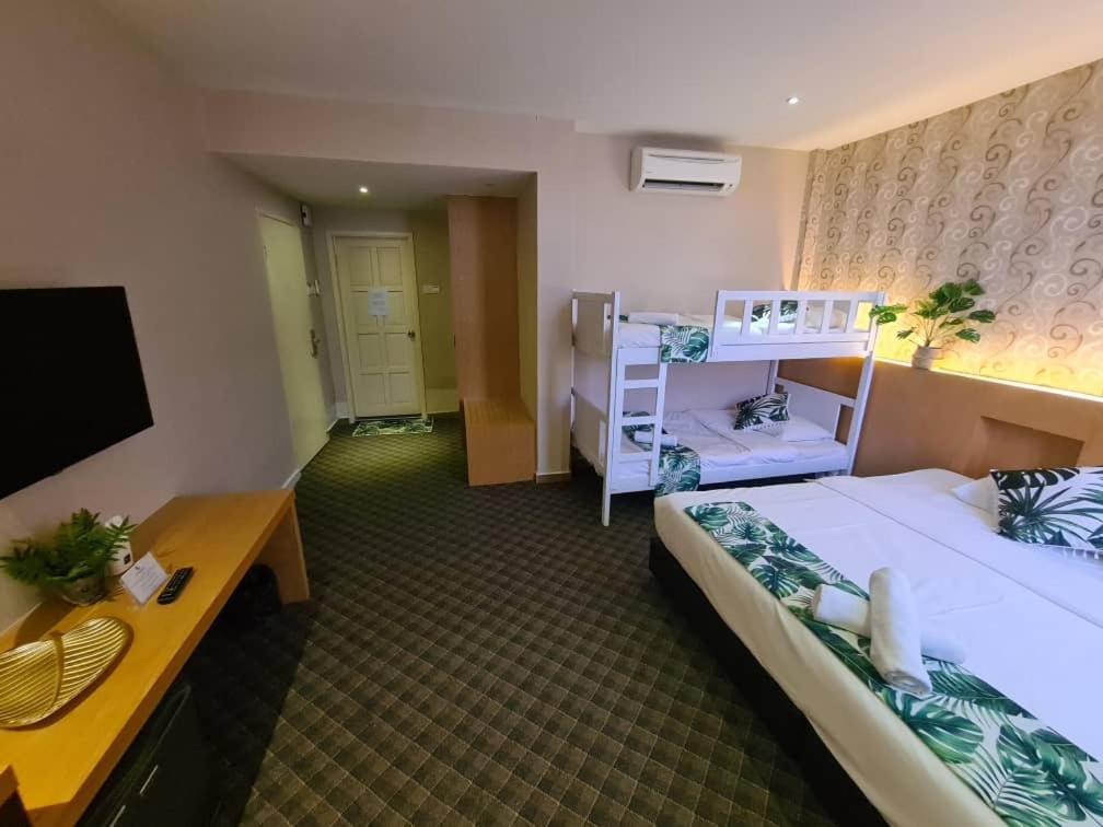 Grandeur Hotel And Spa Малакка Экстерьер фото